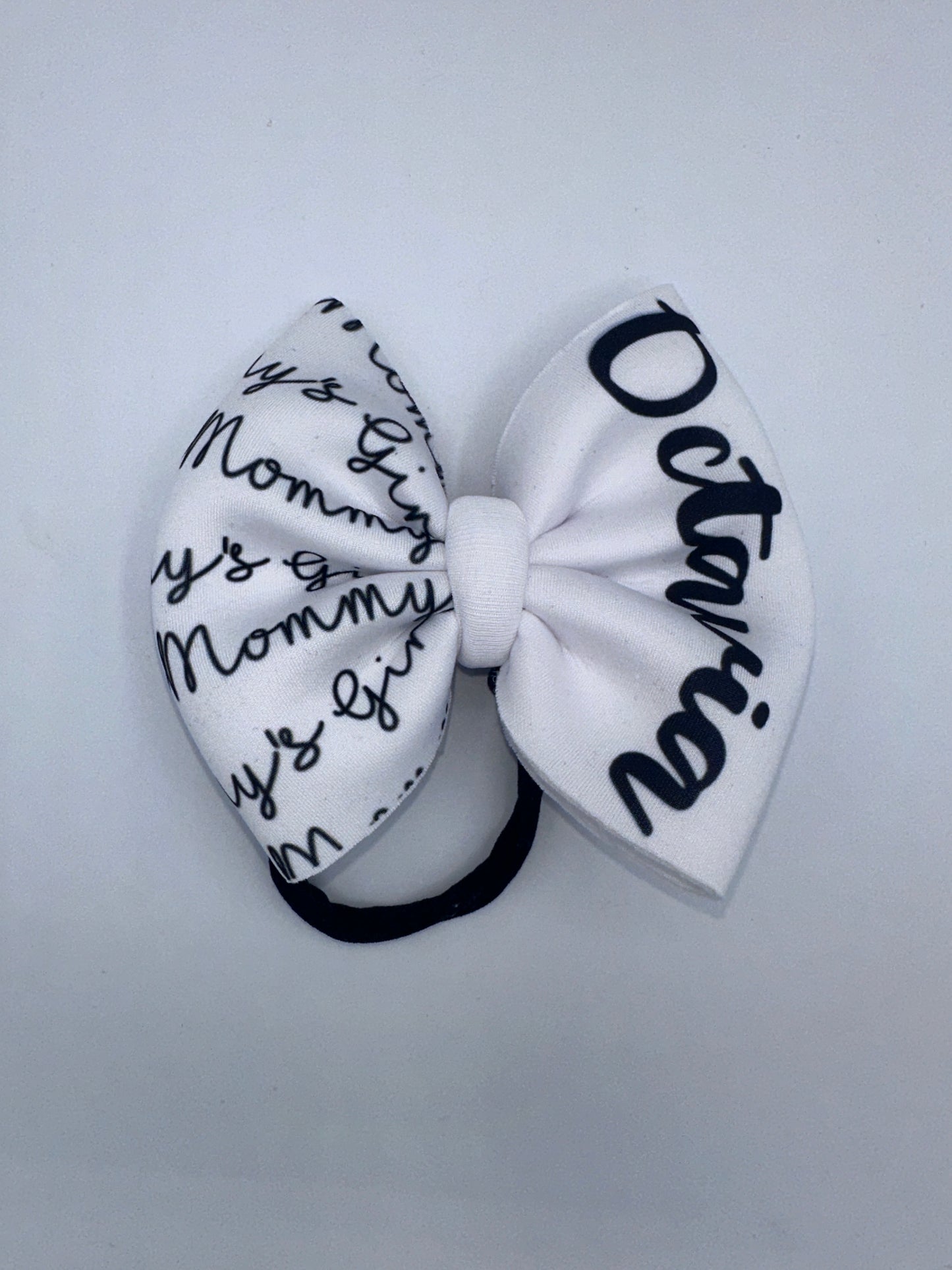 Cursive Mommy's Girl