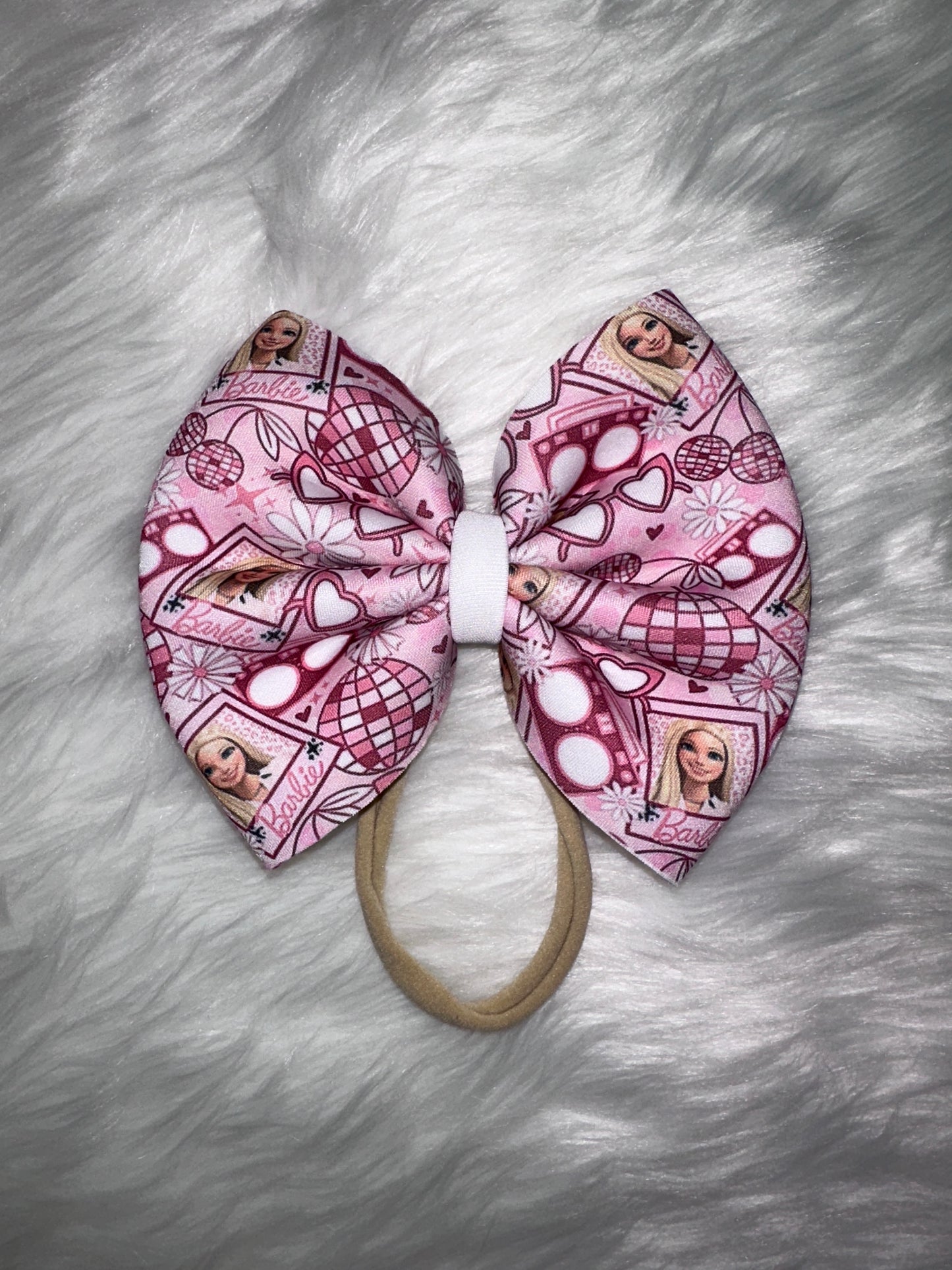 Barbie's World Bows